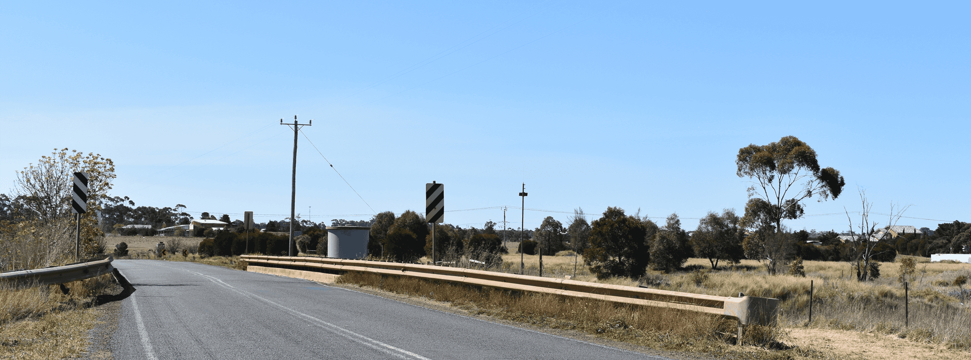 Leakes Road Bridge, Aintree