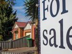 How much does it cost to buy a house in Victoria?