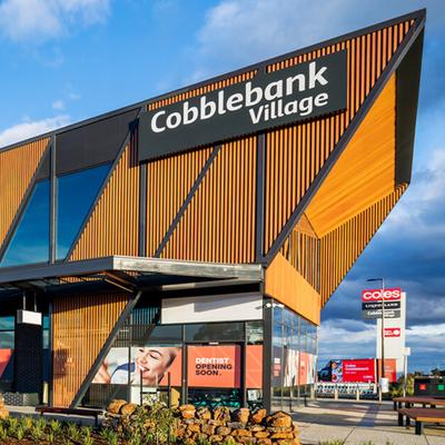 Cobblebank village shopping